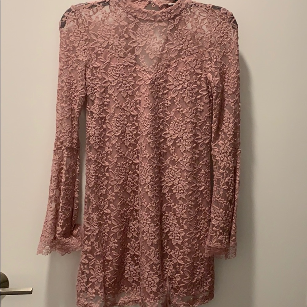 Cute dress!